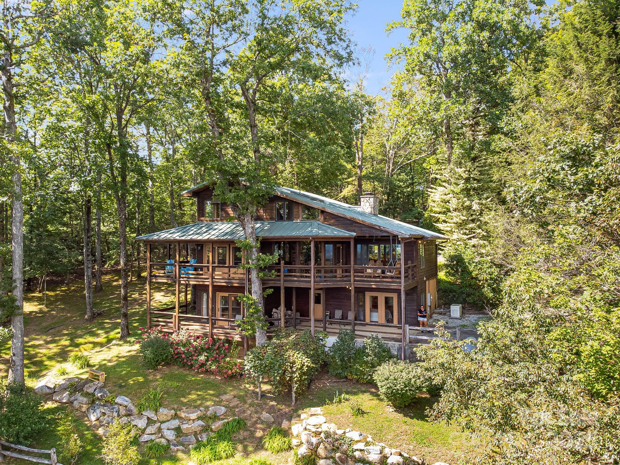 765/764 Osborne Knob Road Little Switzerland NC 28752