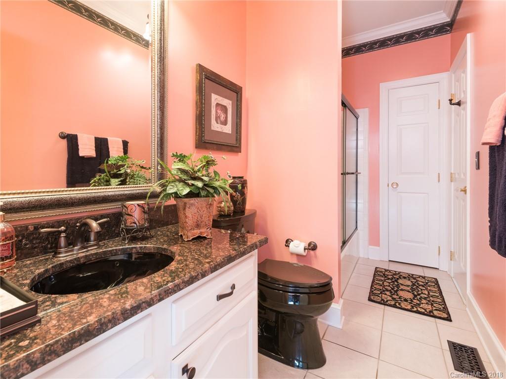 108 Umi Court Matthews NC 28105