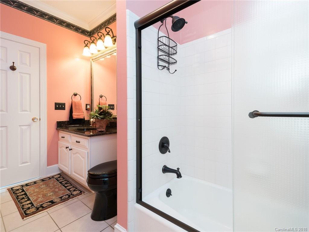 108 Umi Court Matthews NC 28105