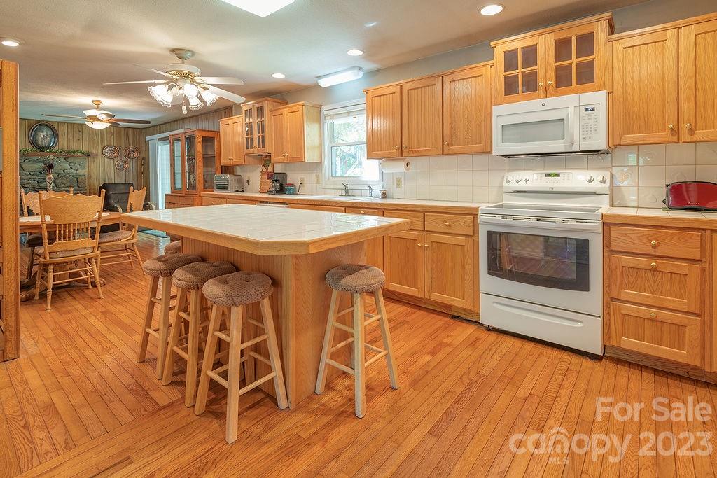359 North Fork Road Barnardsville NC 28709