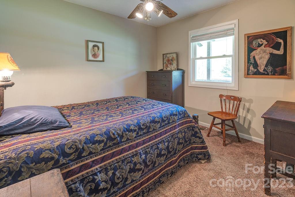 359 North Fork Road Barnardsville NC 28709