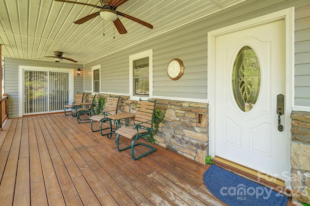 359 North Fork Road Barnardsville NC 28709