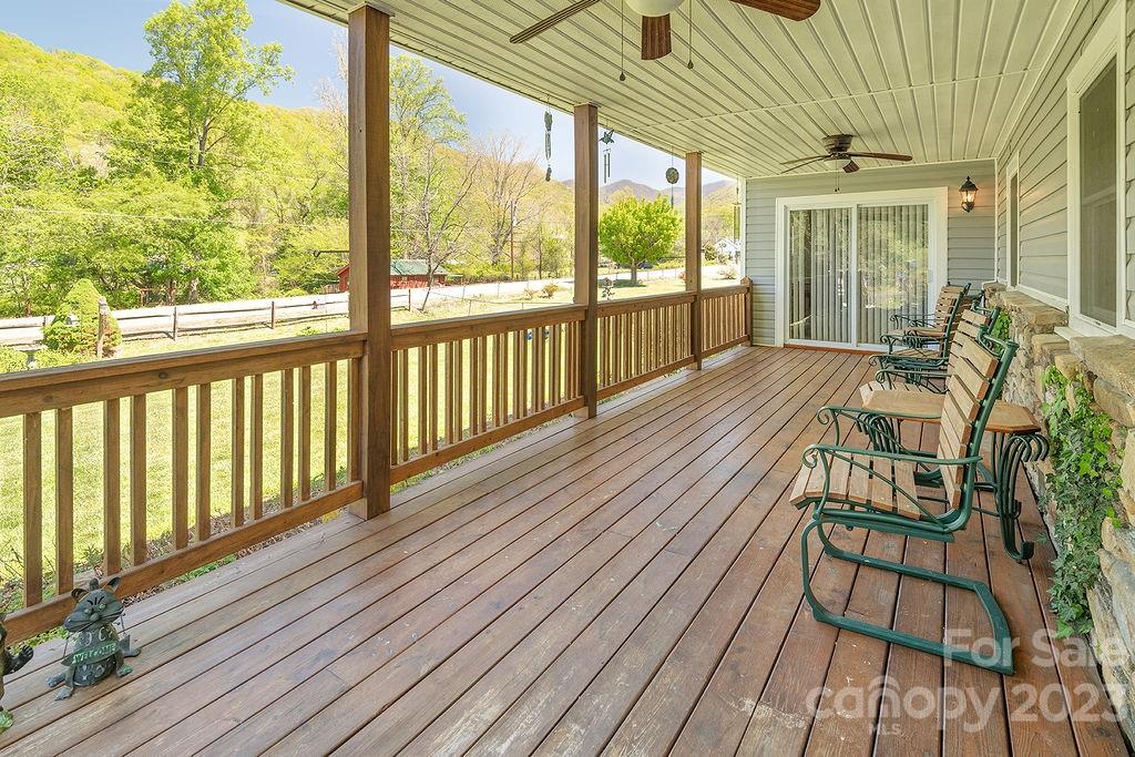 359 North Fork Road Barnardsville NC 28709