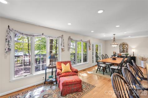 90 West Shore Drive Lake Toxaway NC 28747
