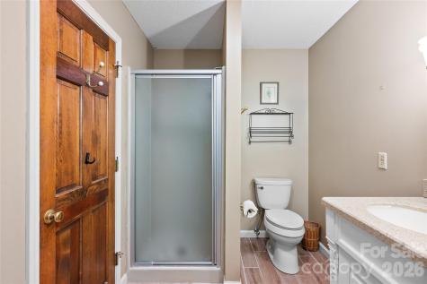 90 West Shore Drive Lake Toxaway NC 28747
