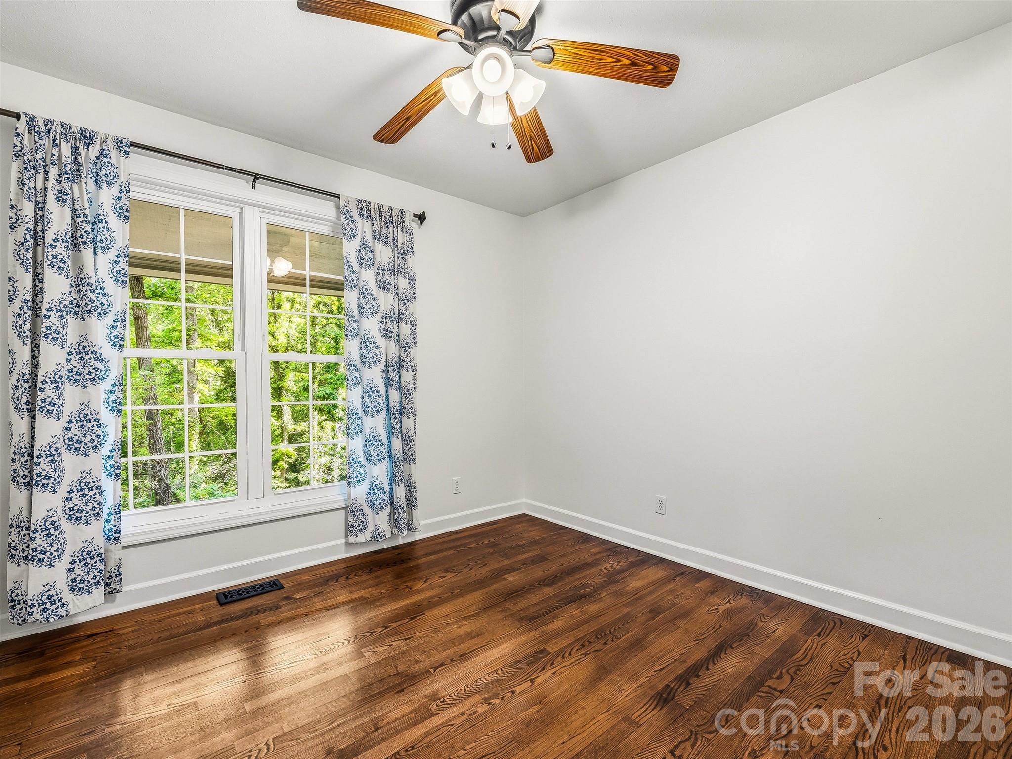 2388 Hebron Road Hendersonville NC 28739