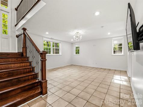 2388 Hebron Road Hendersonville NC 28739