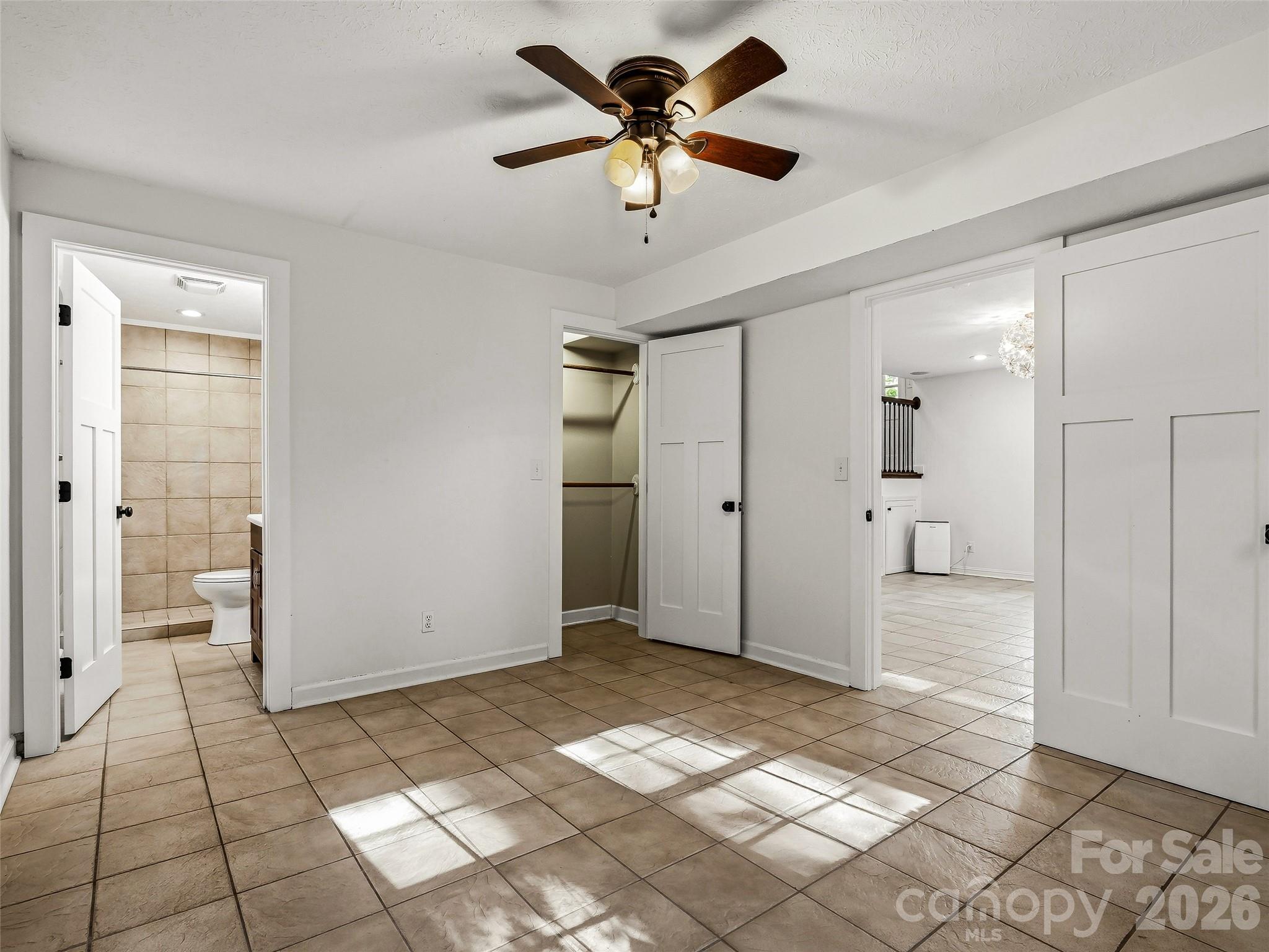 2388 Hebron Road Hendersonville NC 28739