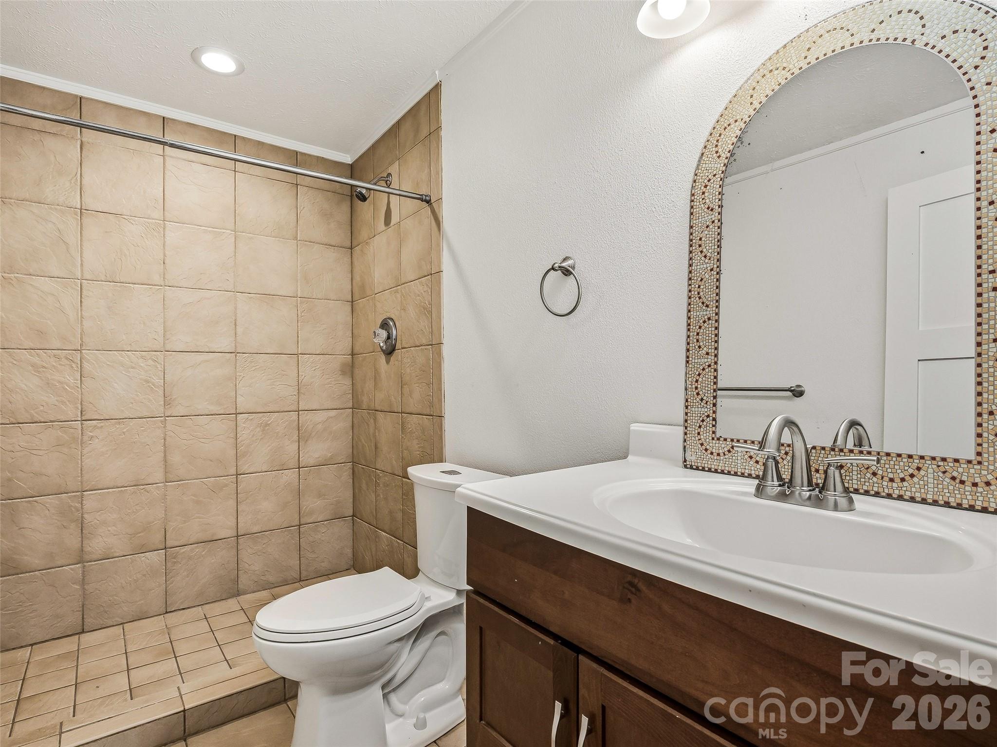2388 Hebron Road Hendersonville NC 28739