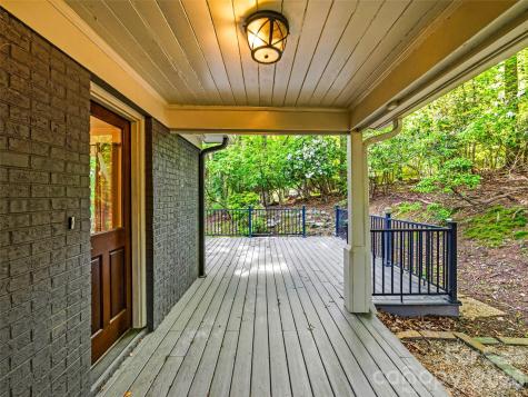 2388 Hebron Road Hendersonville NC 28739