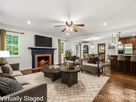 2388 Hebron Road Hendersonville NC 28739