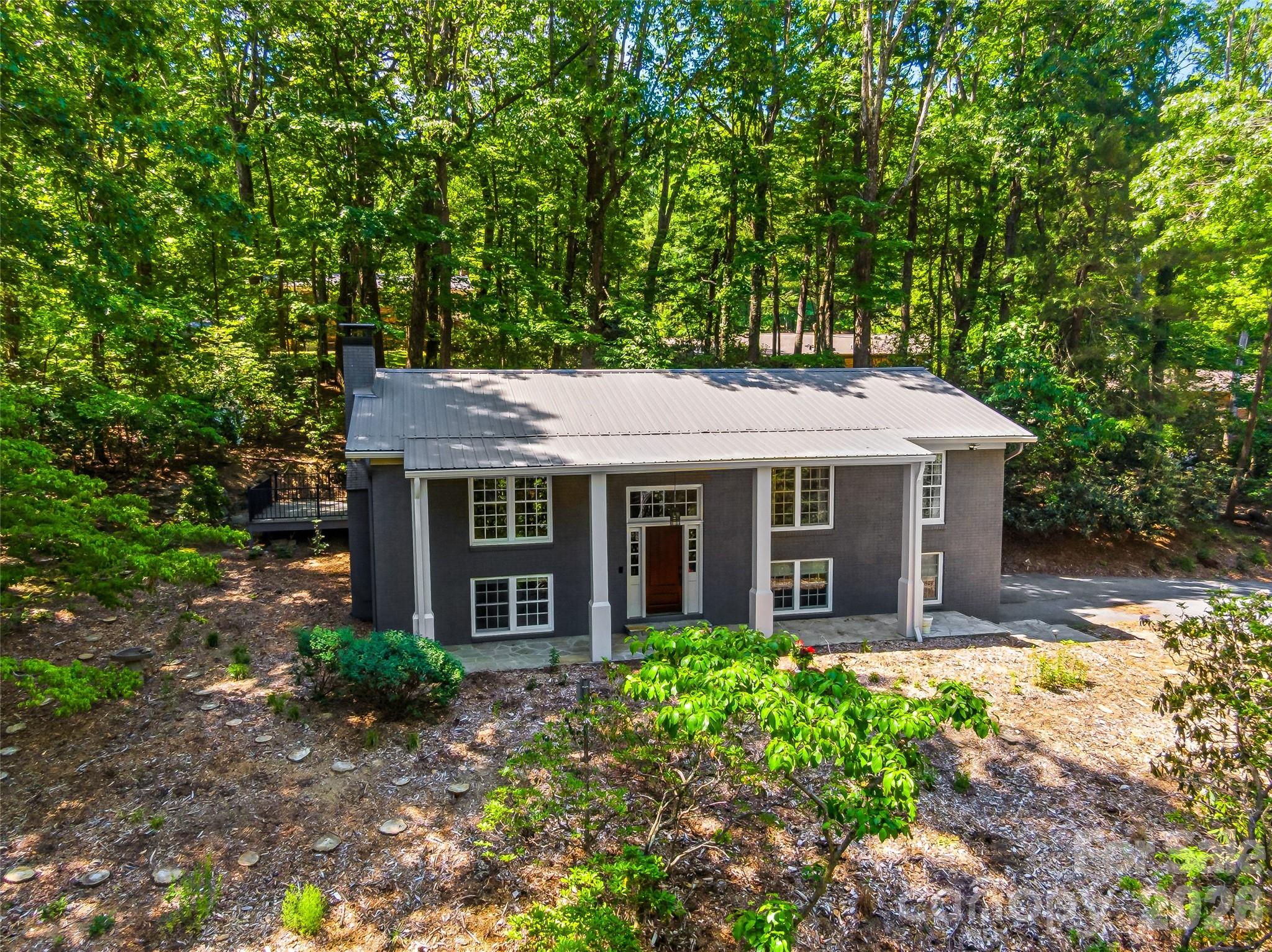 2388 Hebron Road Hendersonville NC 28739
