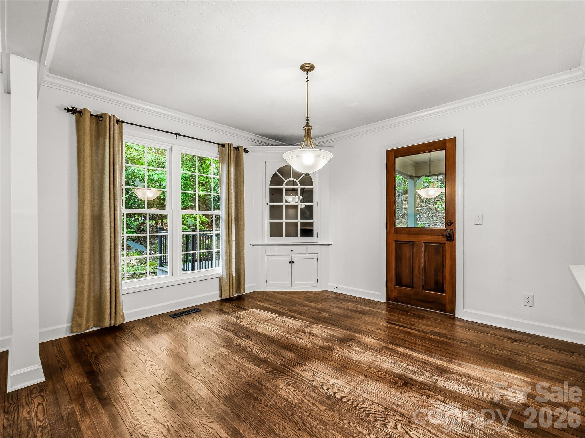 2388 Hebron Road Hendersonville NC 28739