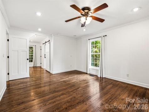 2388 Hebron Road Hendersonville NC 28739