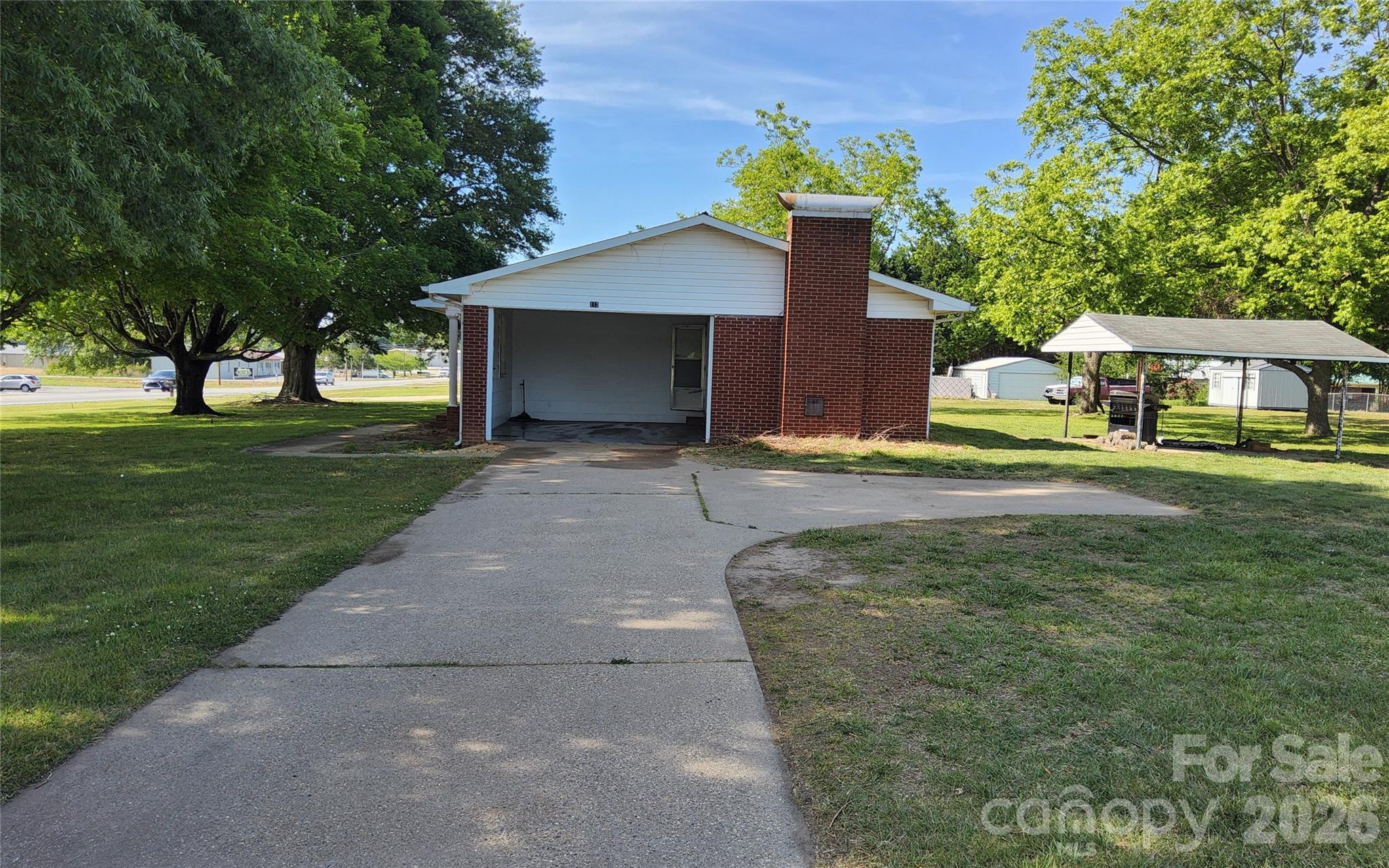 113 Kings Drive Forest City NC 28043