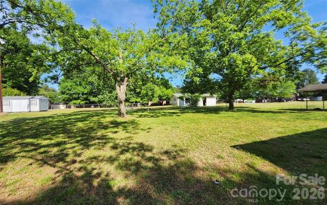 113 Kings Drive Forest City NC 28043