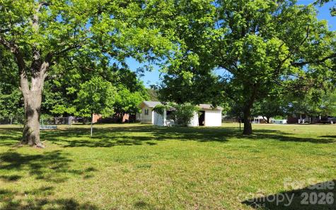 113 Kings Drive Forest City NC 28043