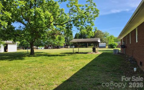 113 Kings Drive Forest City NC 28043
