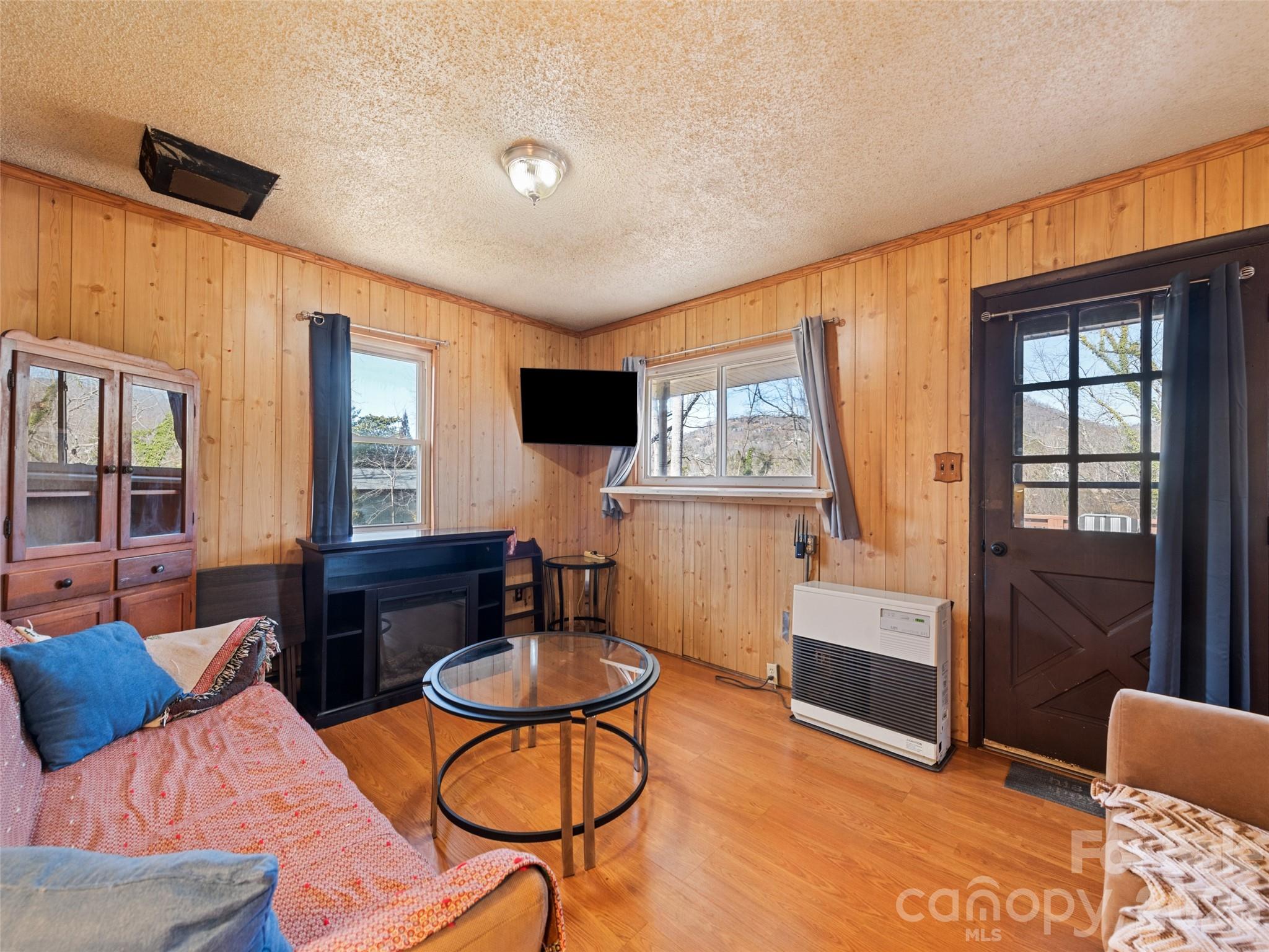 85 Culvern Street Asheville NC 28804