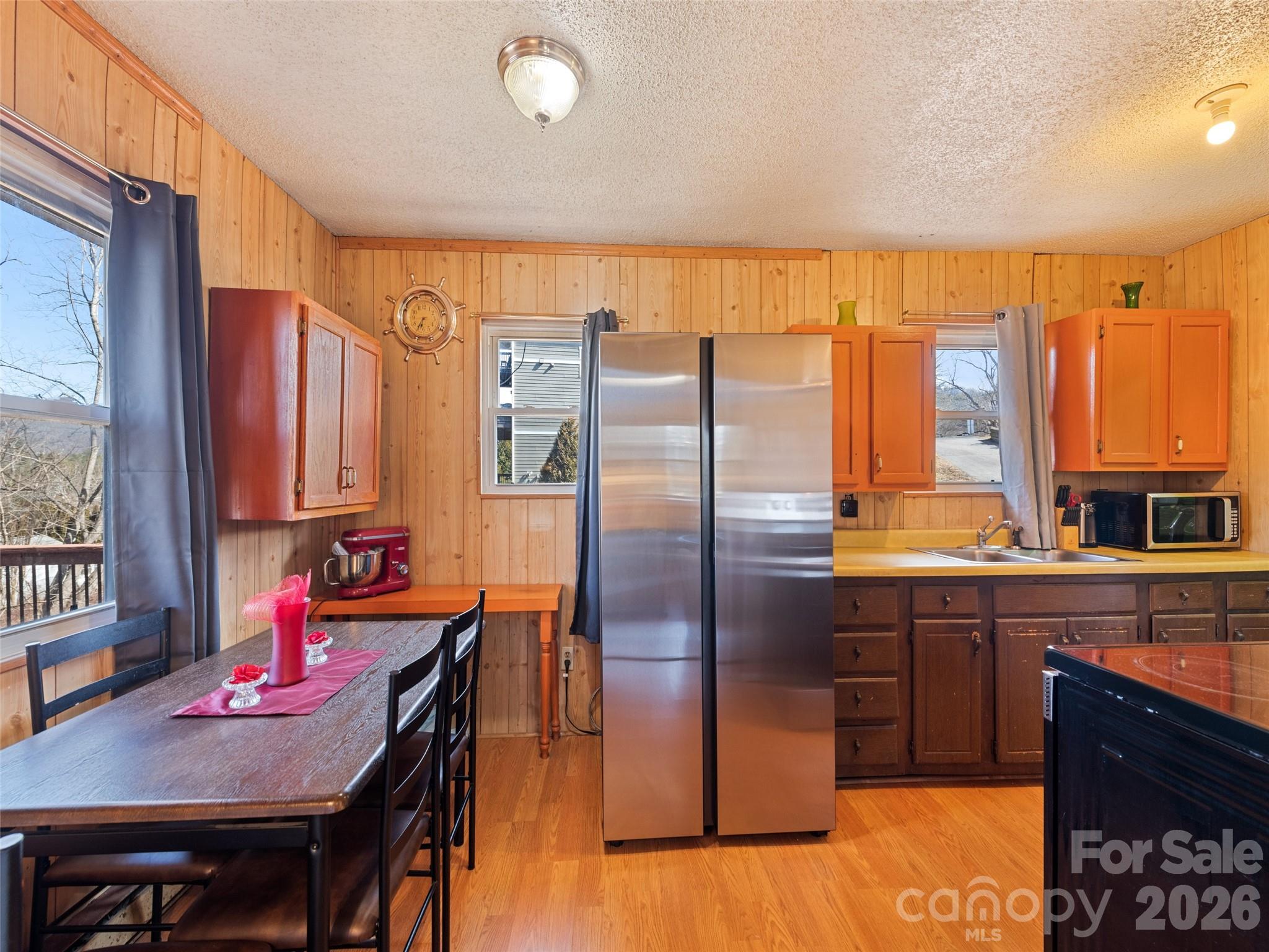 85 Culvern Street Asheville NC 28804