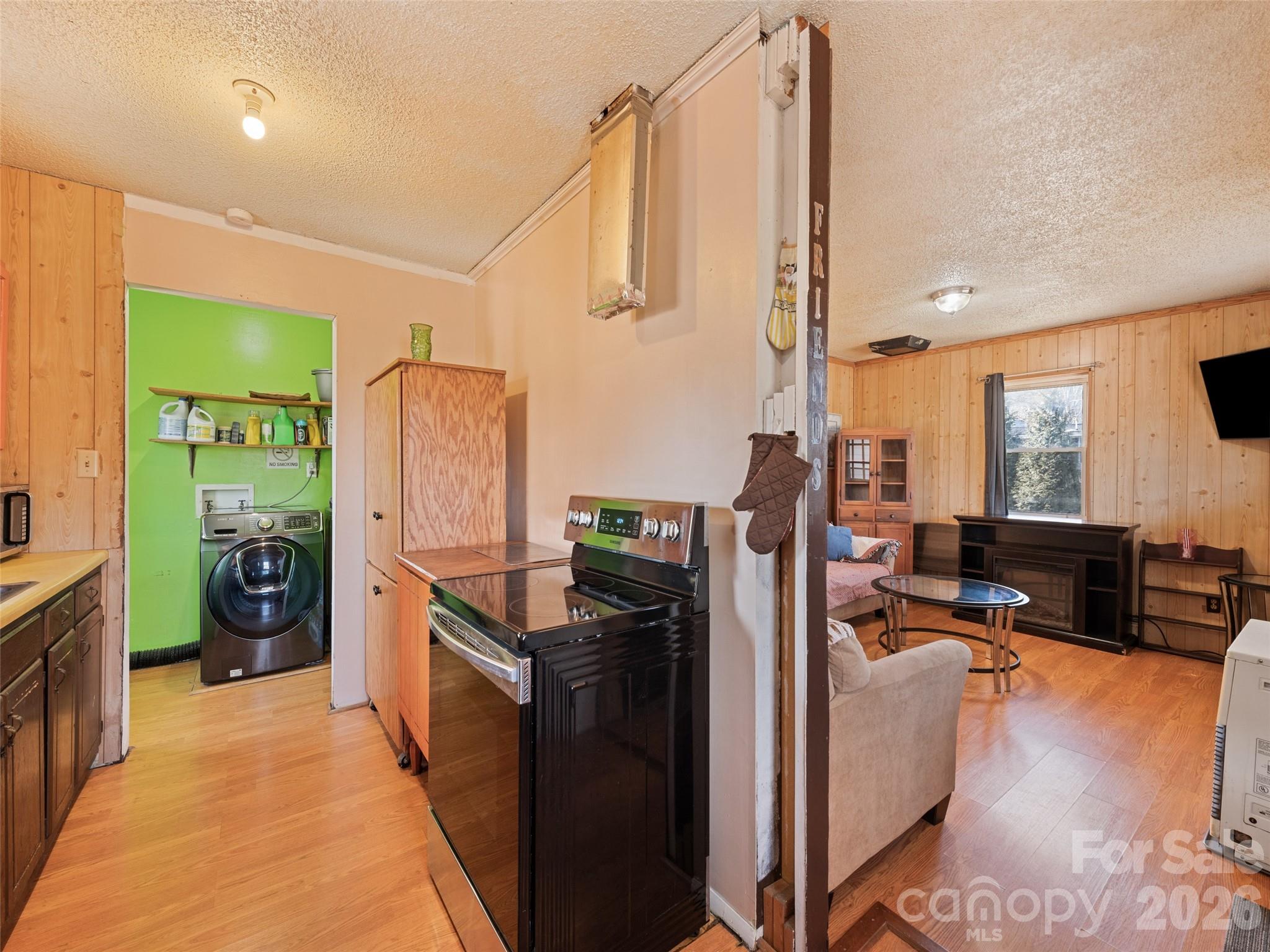 85 Culvern Street Asheville NC 28804