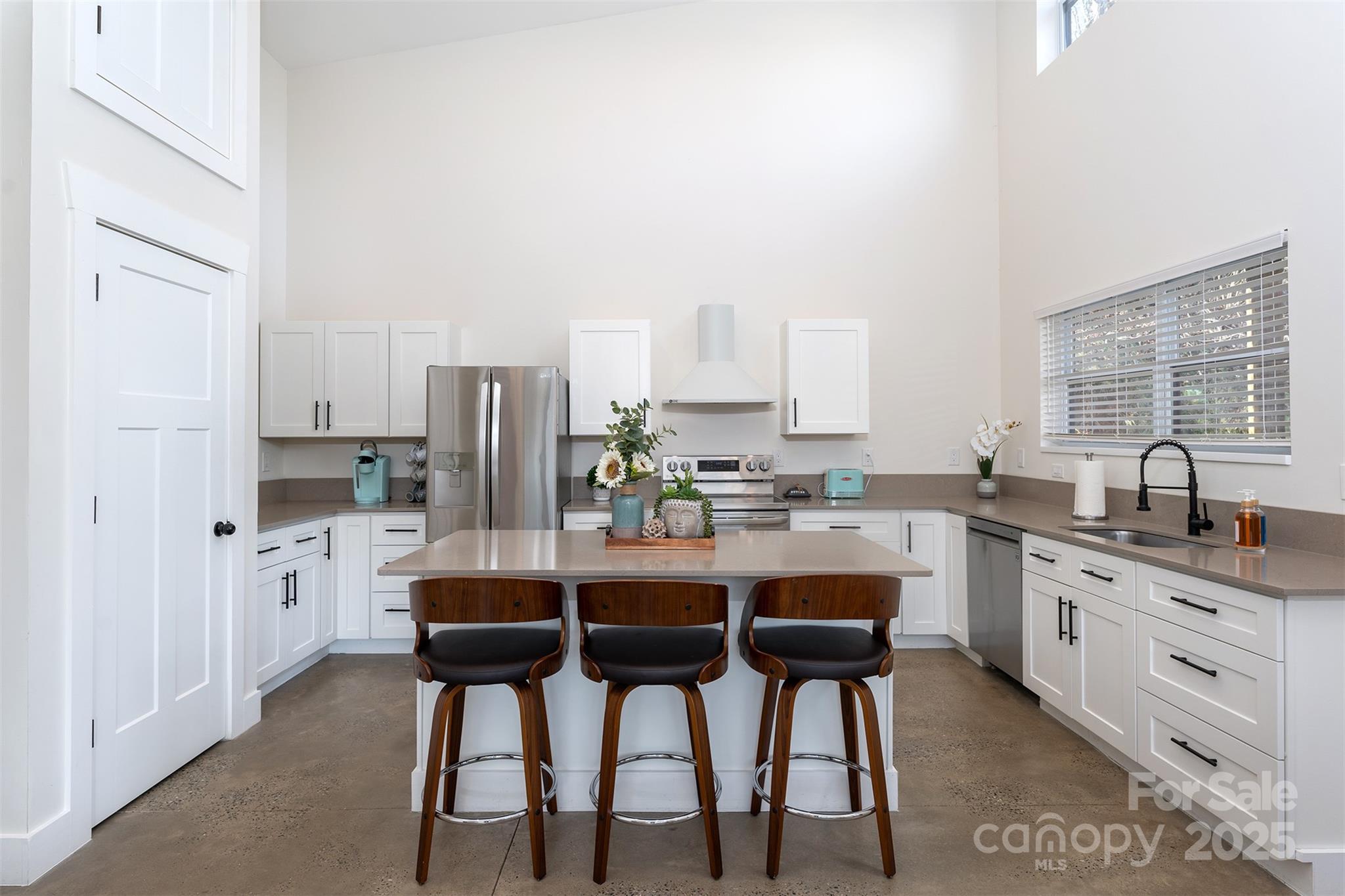 25 Nelon Road Asheville NC 28804