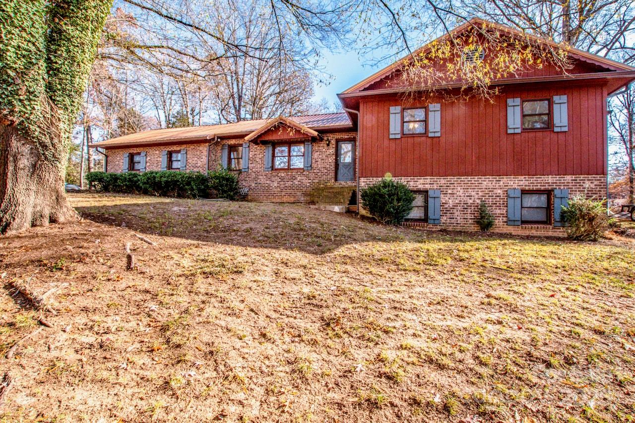 5836 Grace Chapel Road Hickory NC 28601
