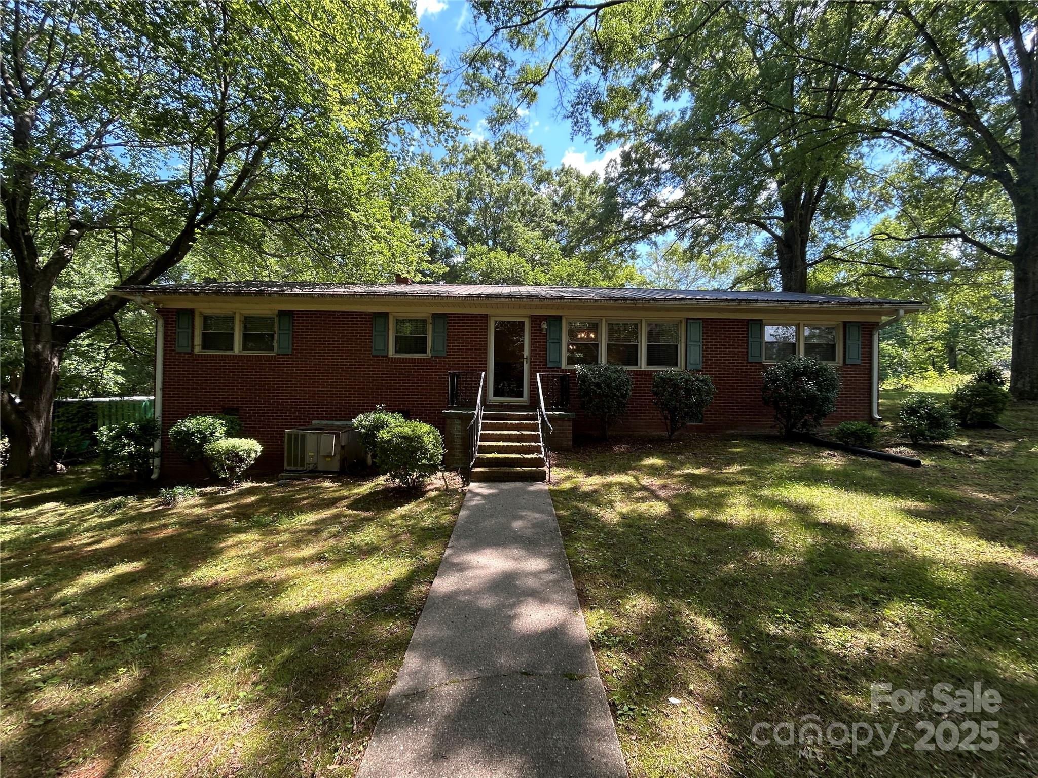 211 S Slack Street Albemarle NC 28001