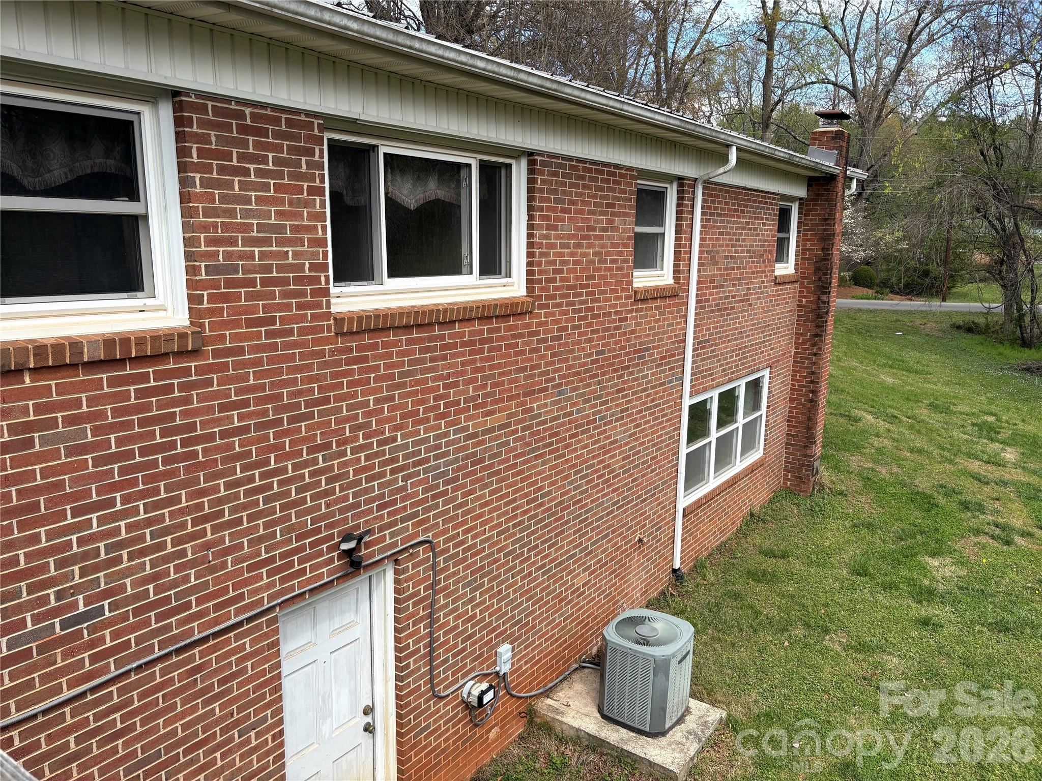 2137 23rd Street Drive SE Hickory NC 28602