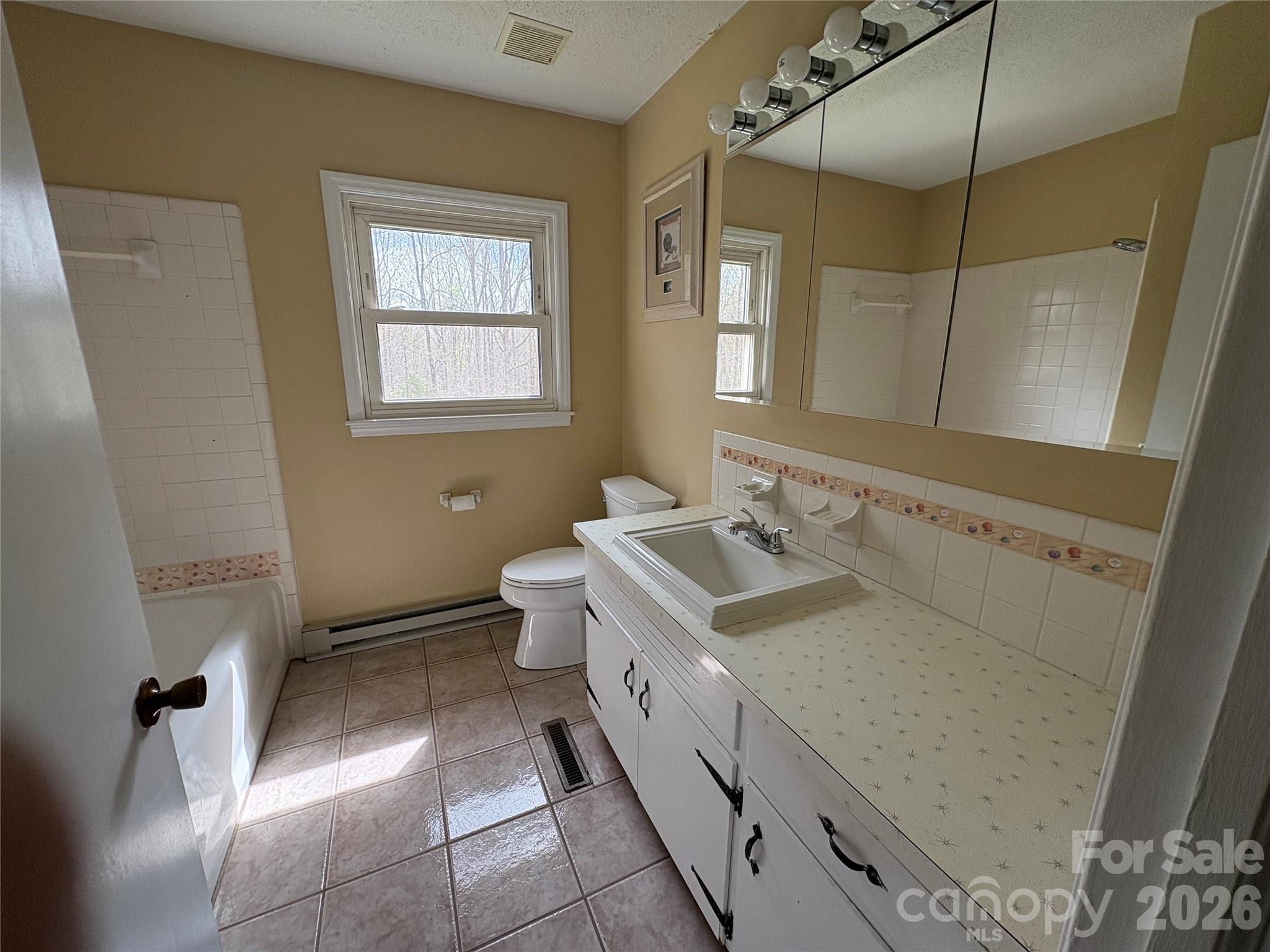 2137 23rd Street Drive SE Hickory NC 28602