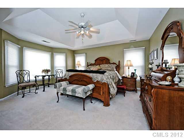 9207 Sandpiper Drive Charlotte NC 28277