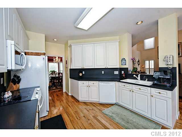 9207 Sandpiper Drive Charlotte NC 28277