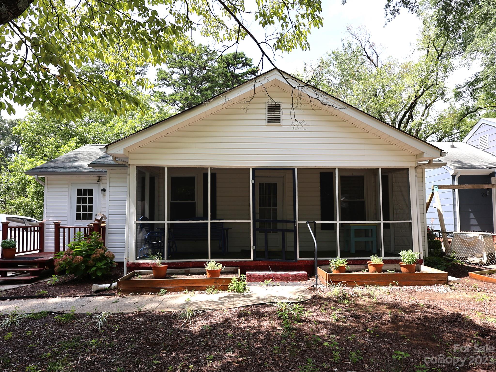 23 Lawndale Avenue SE Concord NC 28025