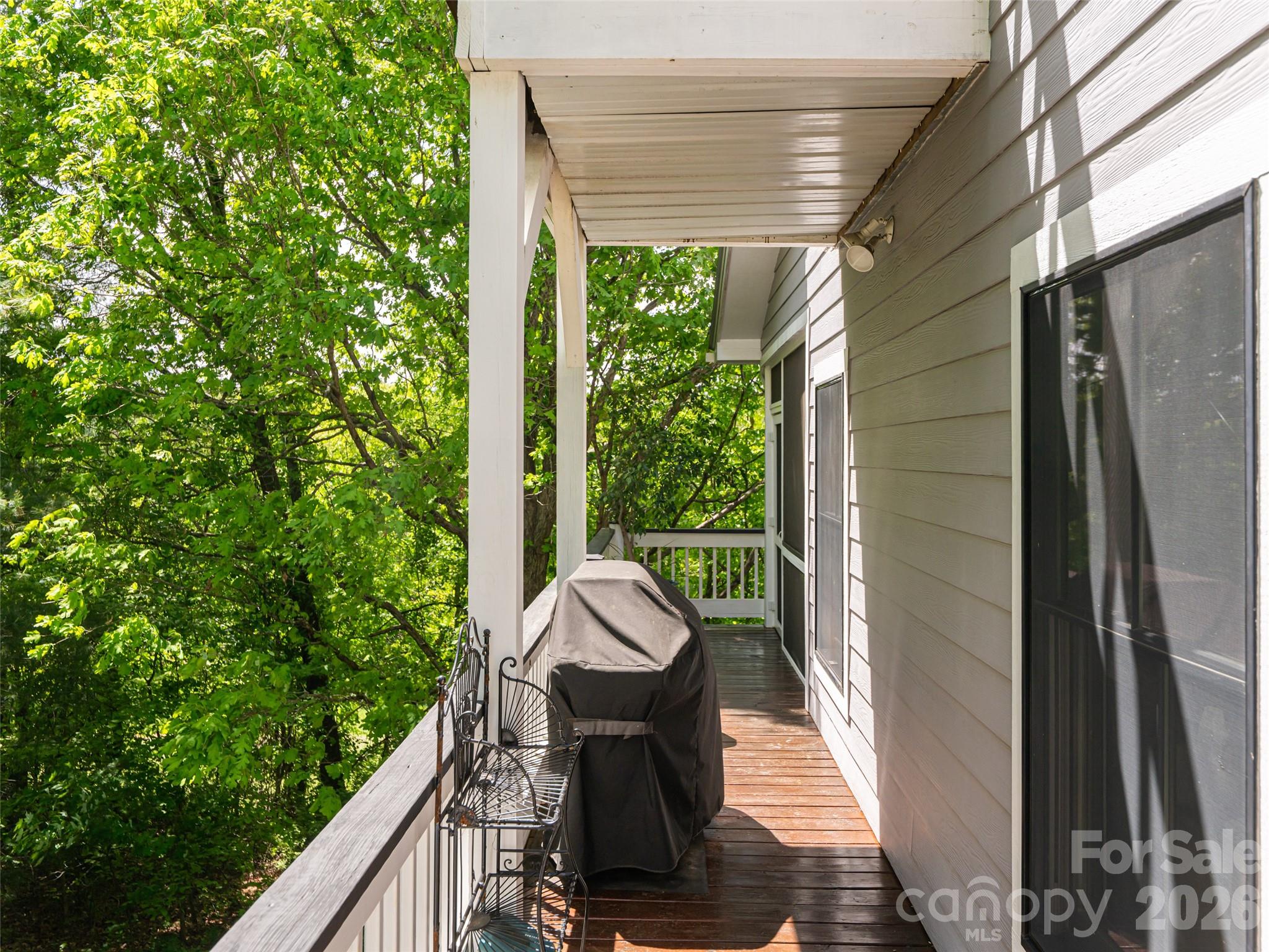 565 Bailey Street Mars Hill NC 28754