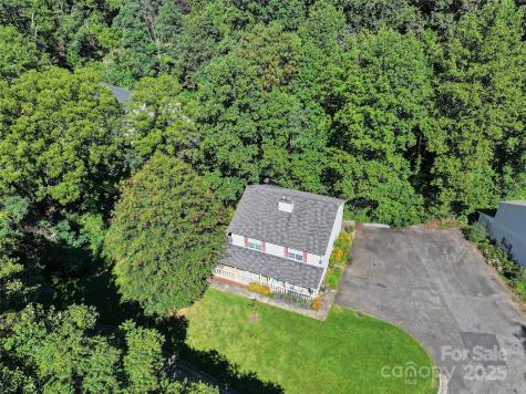 1 Rocking Porch Road Asheville NC 28805