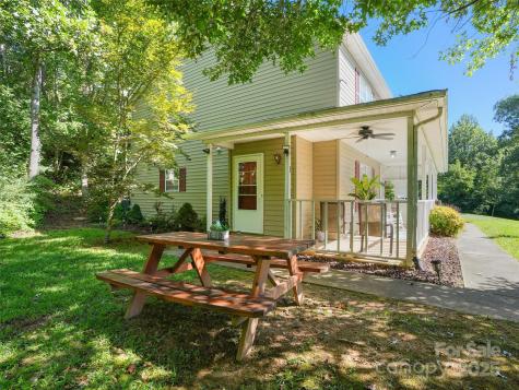 1 Rocking Porch Road Asheville NC 28805