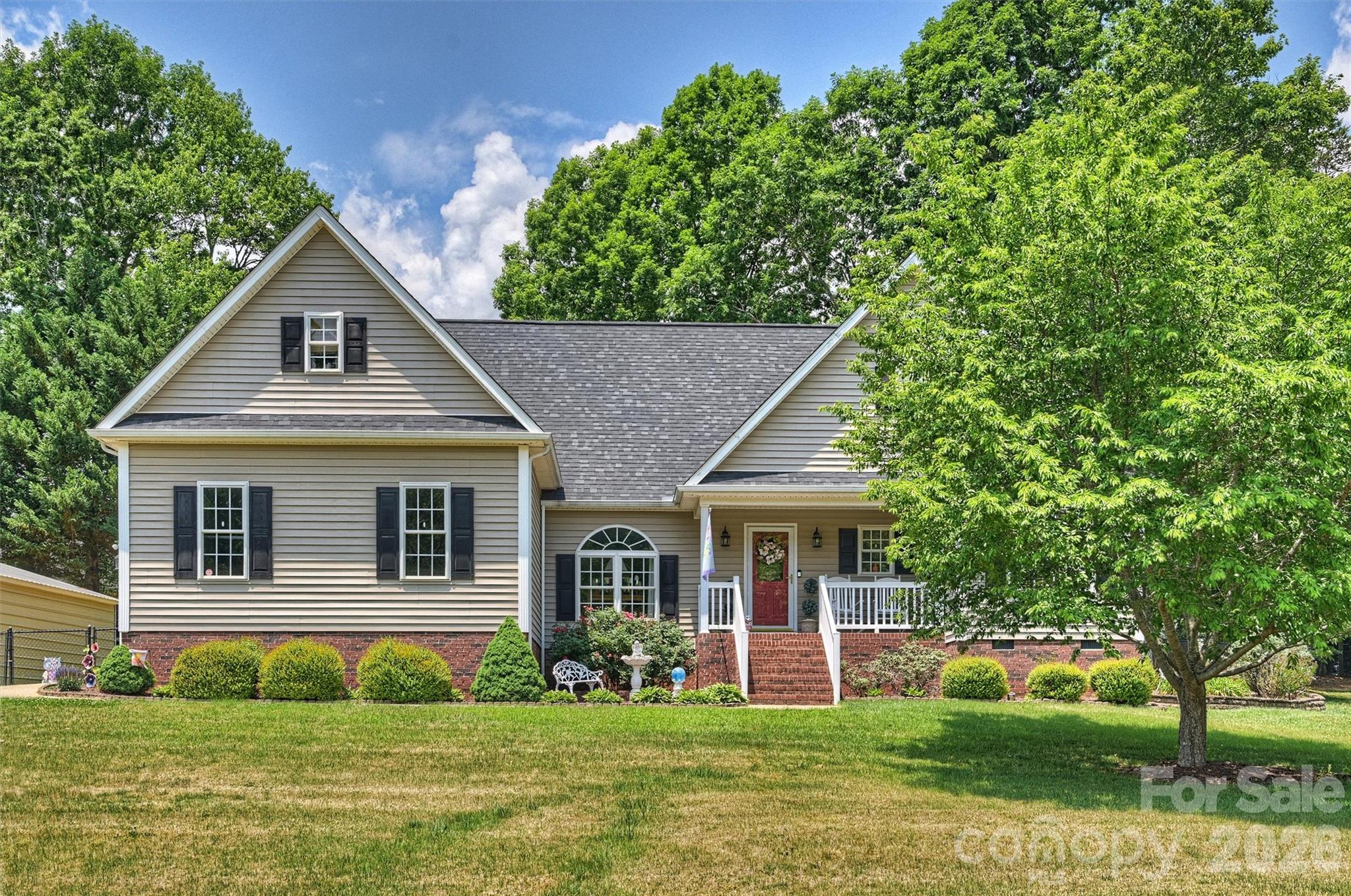 1302 Laurel Woods Drive Gastonia NC 28052