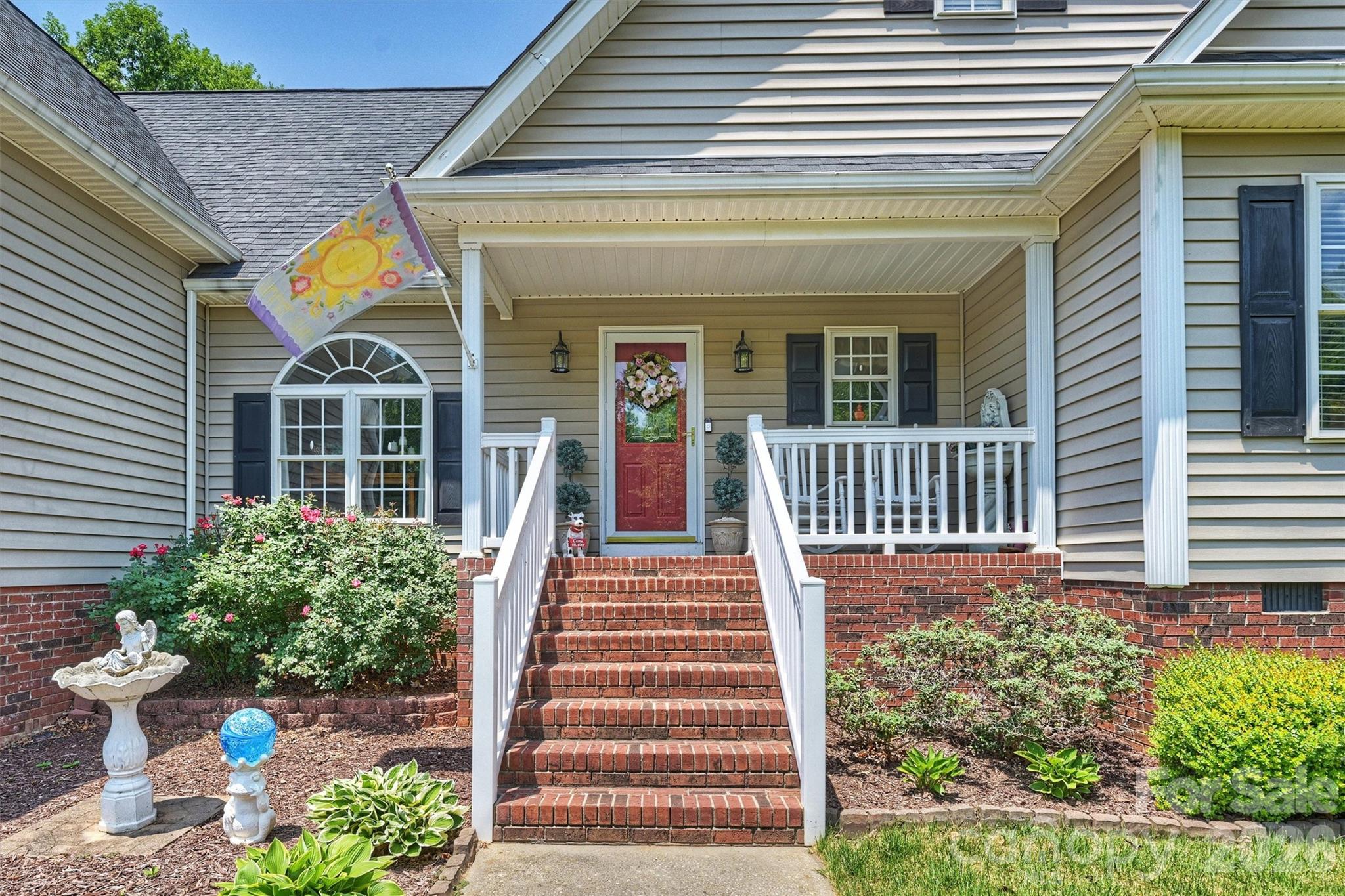 1302 Laurel Woods Drive Gastonia NC 28052