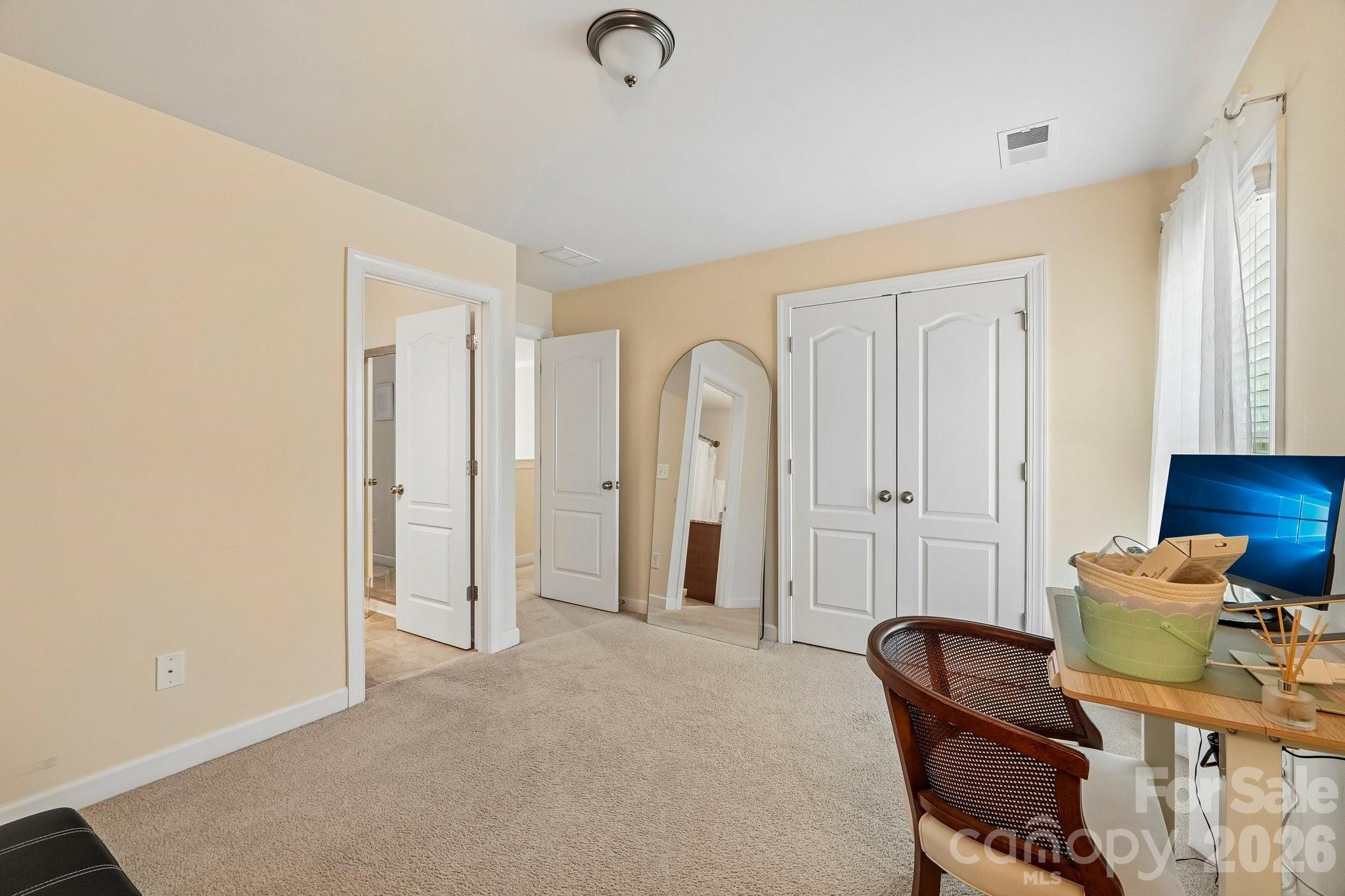 2006 Topaz Plaza Davidson NC 28036