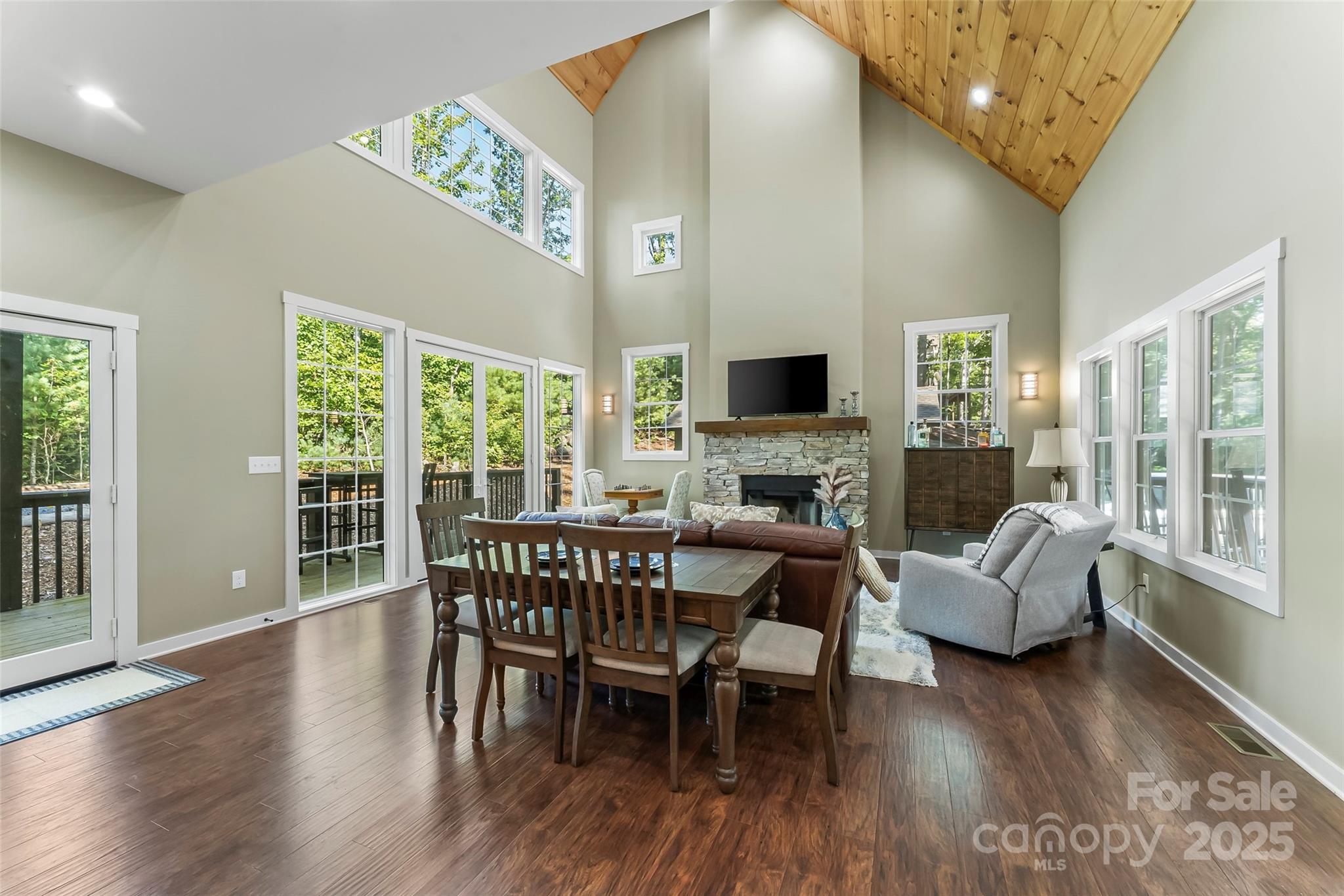 90 Clinchfield Gap Road Marion NC 28752