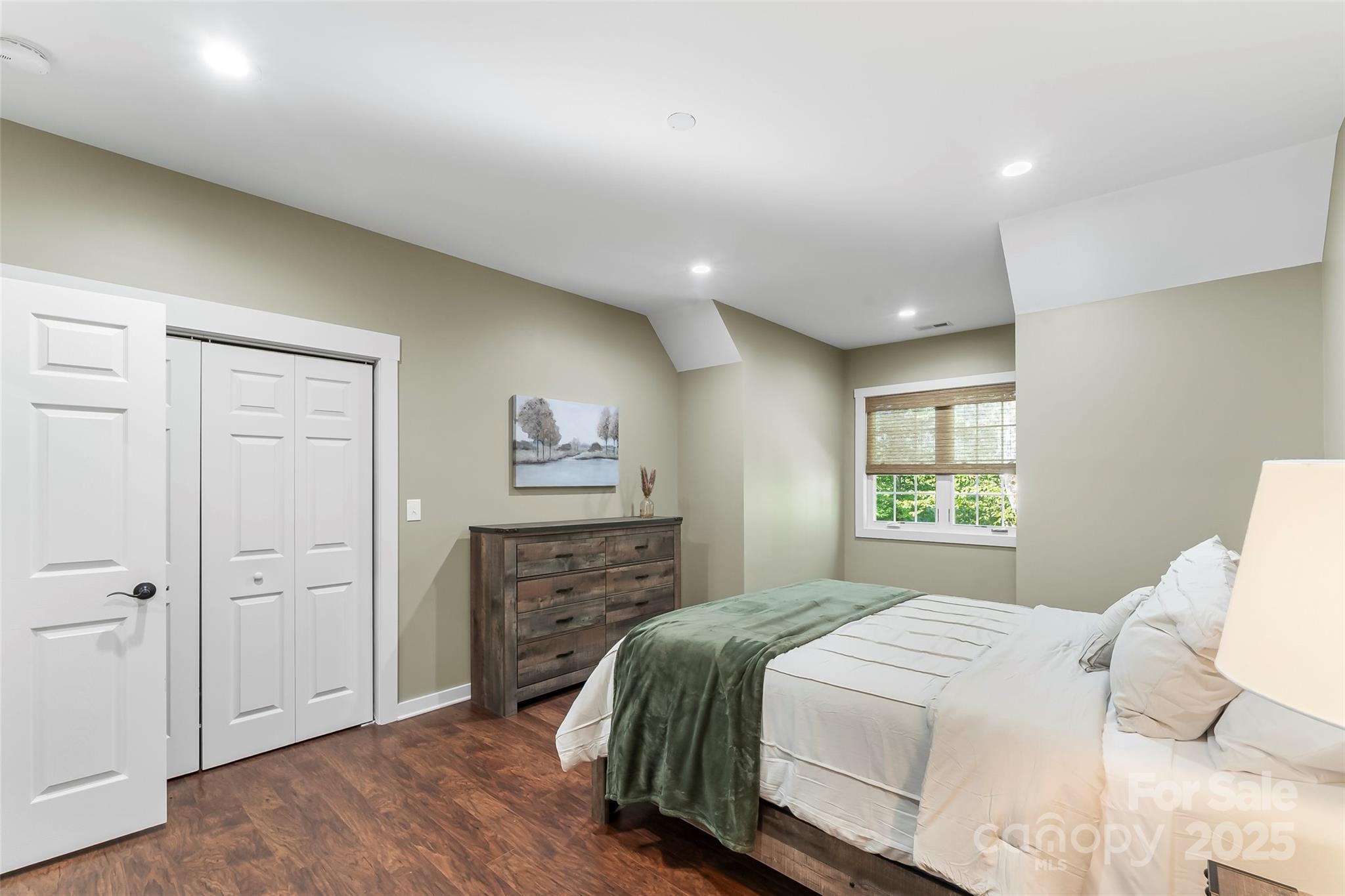 90 Clinchfield Gap Road Marion NC 28752