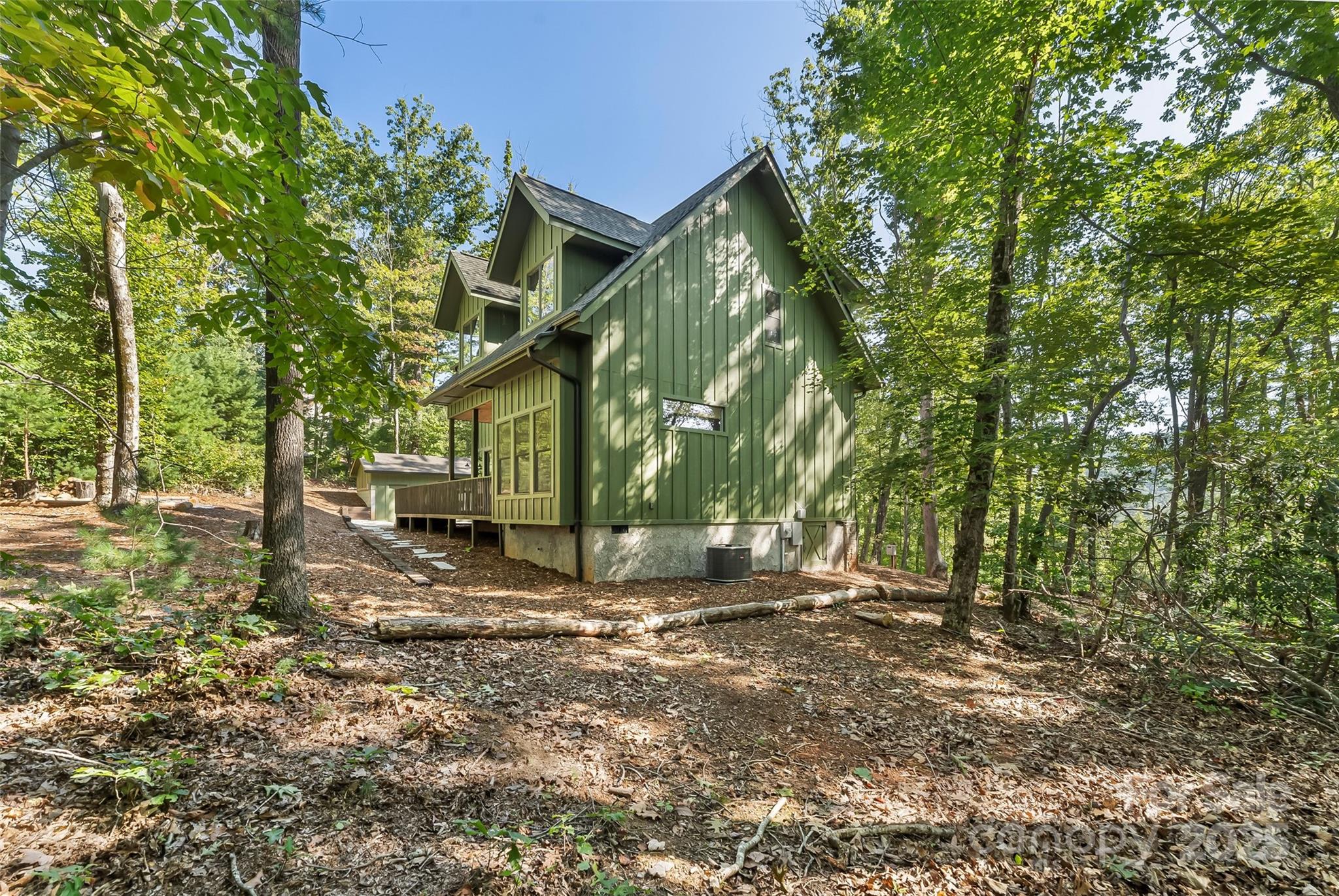90 Clinchfield Gap Road Marion NC 28752