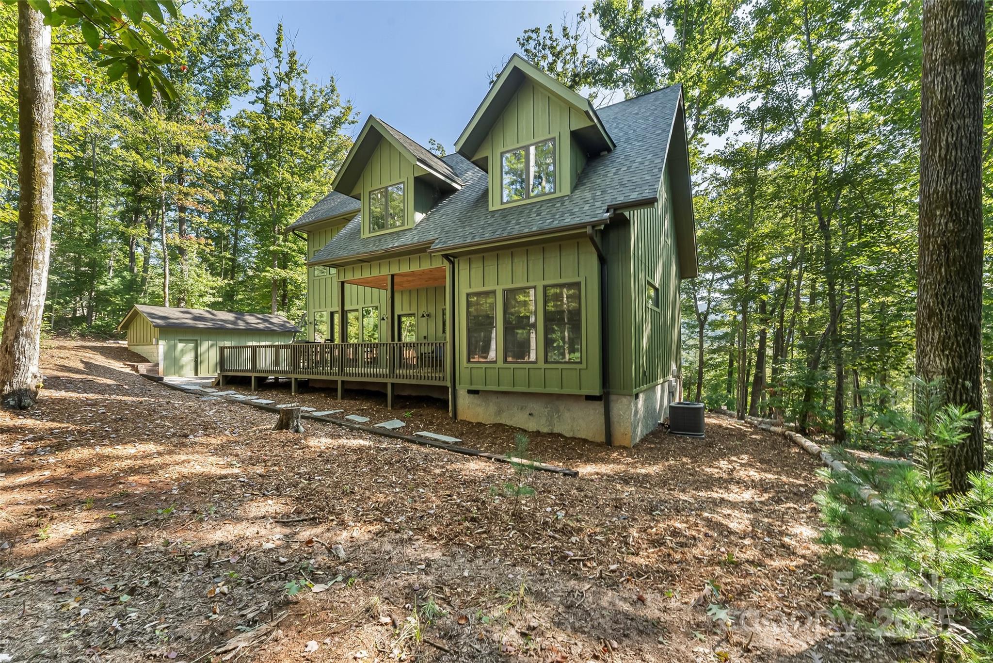 90 Clinchfield Gap Road Marion NC 28752