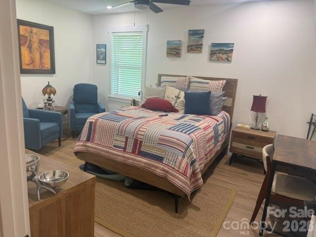 1 Little Oak Road Leicester NC 28748