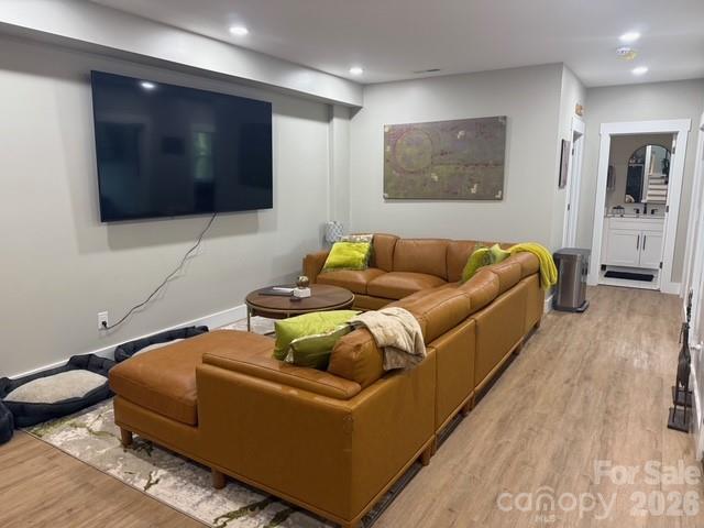 1 Little Oak Road Leicester NC 28748
