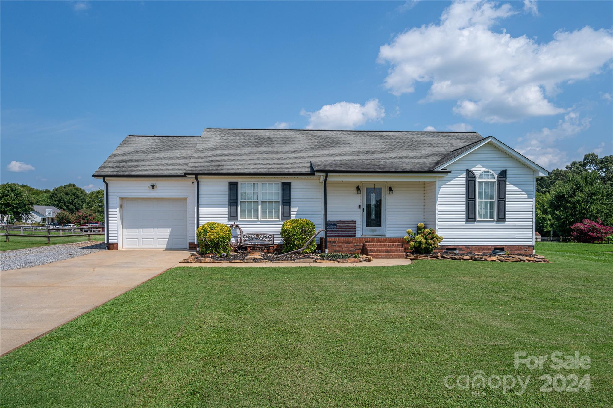 1100 Alf Hoover Road Vale NC 28168
