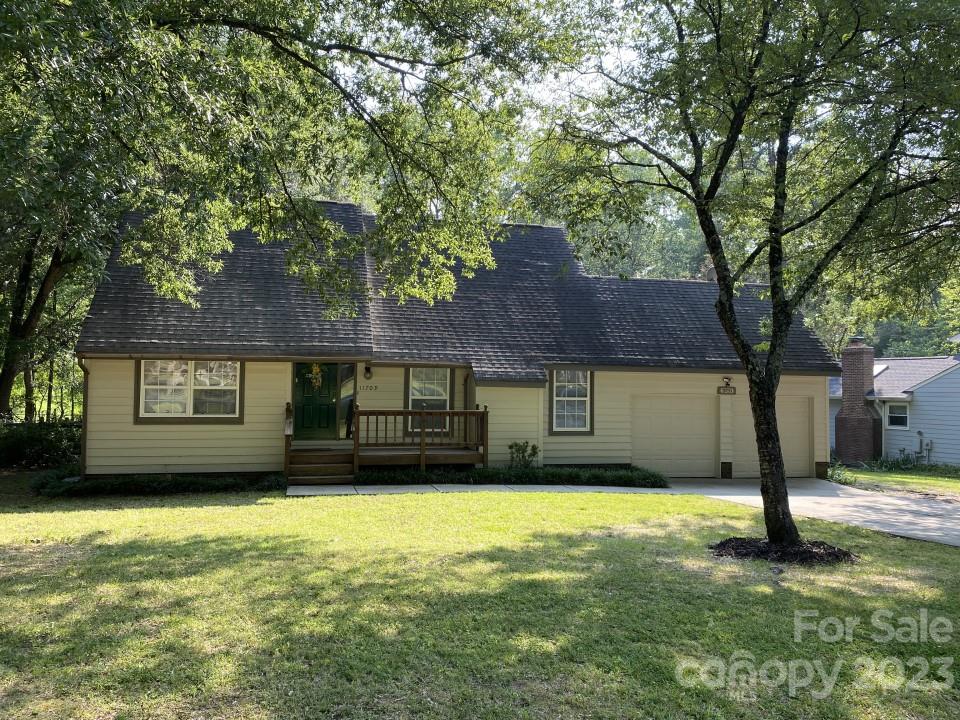 11709 Rock Canyon Drive Charlotte NC 28226