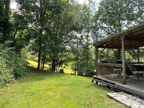 433 Leah Drive Bakersville NC 28705