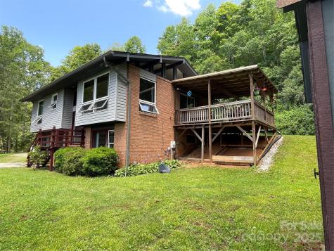 433 Leah Drive Bakersville NC 28705
