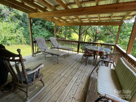 433 Leah Drive Bakersville NC 28705
